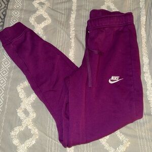 Women’s NIKE Joggers